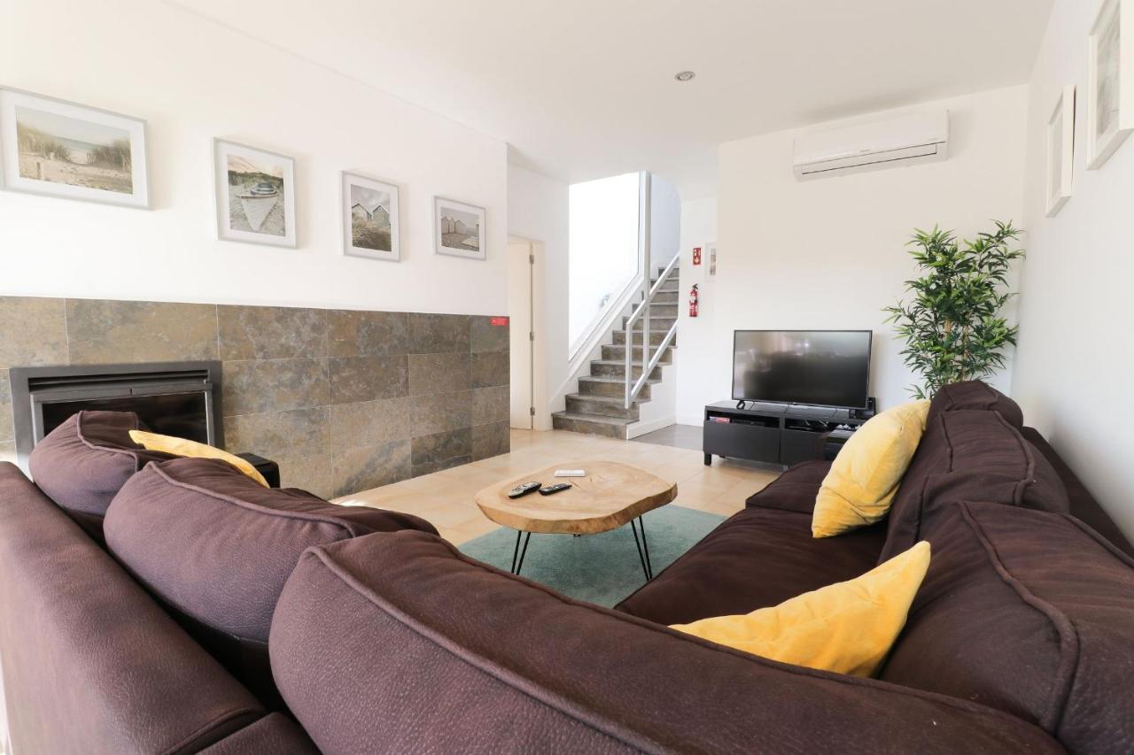 Lovelystay - Divine 3Bdr Duplex House W/ Pool & Garden Patroves Eksteriør bilde