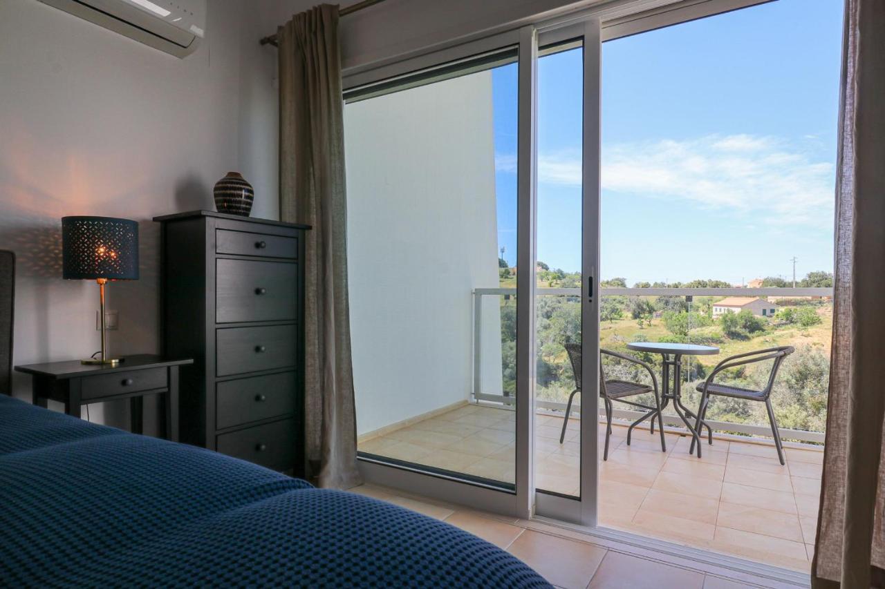 Lovelystay - Divine 3Bdr Duplex House W/ Pool & Garden Patroves Eksteriør bilde